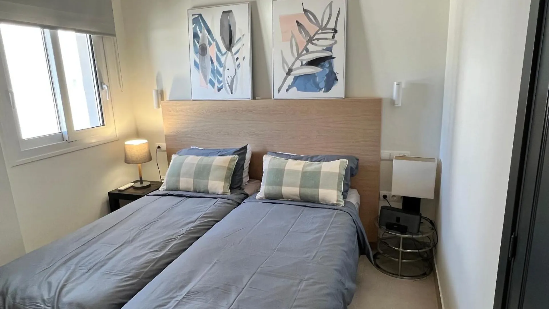 Estepona Beach Front Apartment With Stunning Sea Views 0*,  Espagne